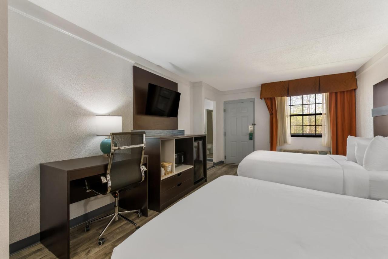Quality Inn & Suites Airport Charlotte Eksteriør bilde