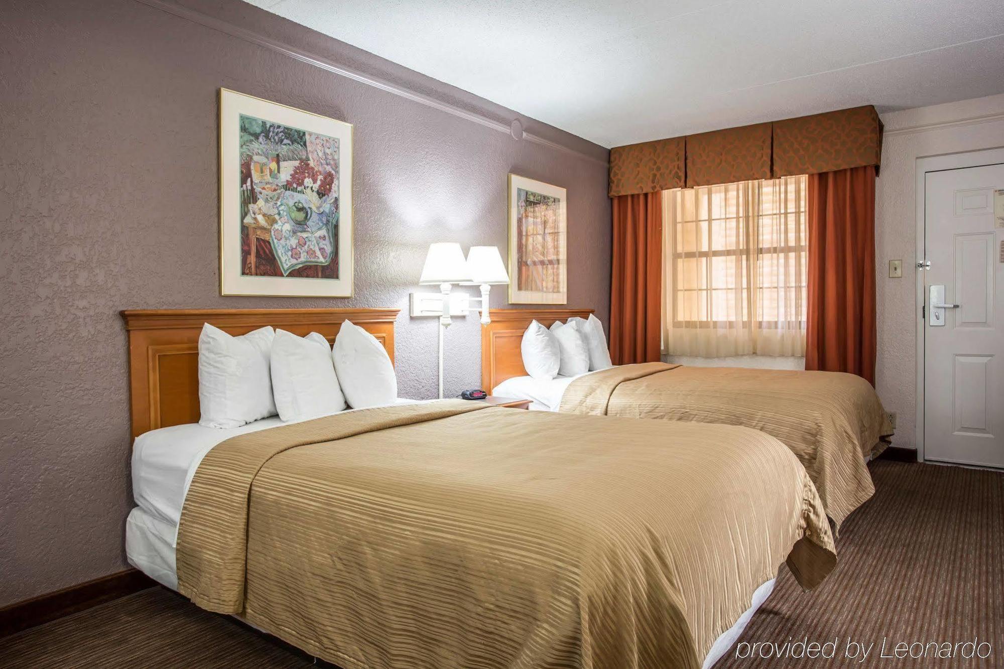 Quality Inn & Suites Airport Charlotte Eksteriør bilde